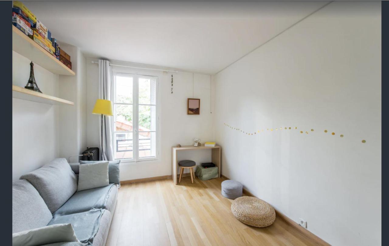 Paris Petit Appartement Lumineux Et Atypique Ngoại thất bức ảnh