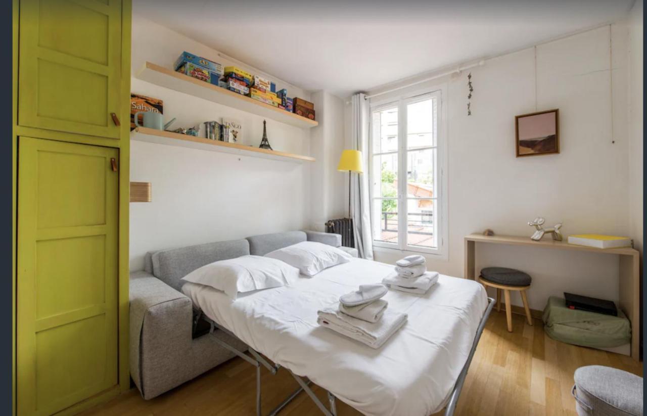 Paris Petit Appartement Lumineux Et Atypique Ngoại thất bức ảnh