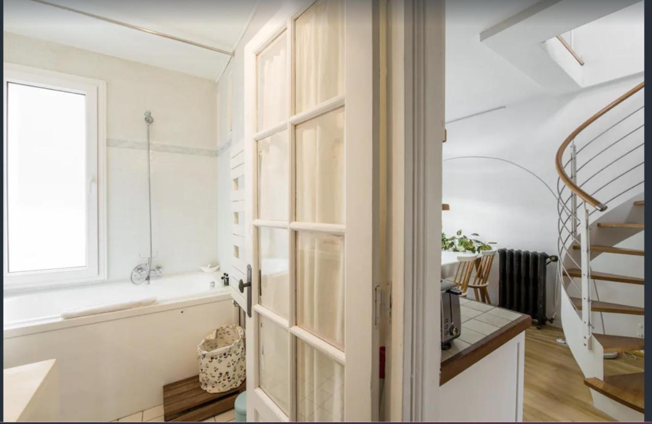 Paris Petit Appartement Lumineux Et Atypique Ngoại thất bức ảnh